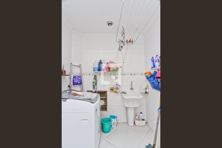 Casa à venda com 95m², 2 quartos e 2 vagas Casa à venda com 95m², 2 quartos e 2 vagasÁrea de Serviço