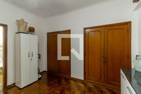 Apartamento à venda com 186m², 4 quartos e 3 vagasQuarto 1- Suíte