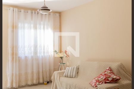 Apartamento à venda com 71m², 2 quartos e 1 vaga Apartamento à venda com 71m², 2 quartos e 1 vagaSala