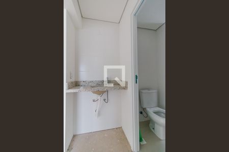 Banheiro de apartamento à venda com 1 quarto, 51m² em Jardim Botânico, Porto Alegre