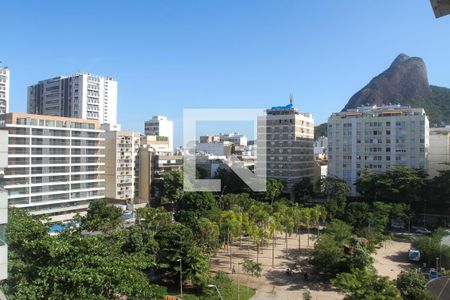 Vista da Sala de apartamento à venda com 2 quartos, 80m² em Leblon, Rio de Janeiro