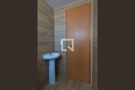 Apartamento para alugar com 45m², 2 quartos e sem vaga Apartamento para alugar com 45m², 2 quartos e sem vagaBanheiro