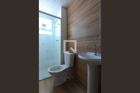 Apartamento para alugar com 45m², 2 quartos e sem vaga Apartamento para alugar com 45m², 2 quartos e sem vagaBanheiro