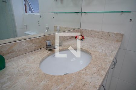 Apartamento à venda com 147m², 4 quartos e sem vagaBanheiro