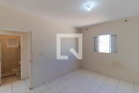 Quarto 01 de casa para alugar com 2 quartos, 70m² em Jardim Londres , Campinas