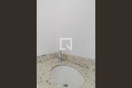 Banheiro de apartamento à venda com 1 quarto, 59m² em Jardim Botânico, Porto Alegre