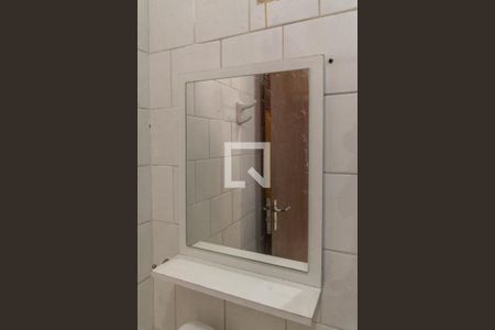 Casa para alugar com 60m², 3 quartos e 2 vagasBanheiro