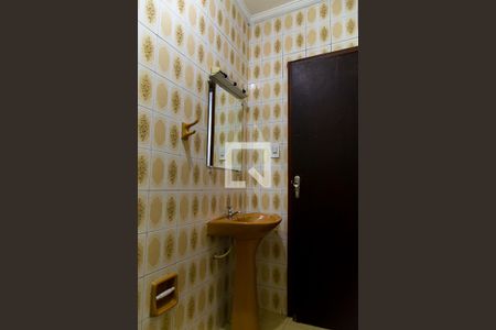 Casa à venda com 141m², 3 quartos e 2 vagasBanheiro Social