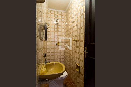 Casa à venda com 141m², 3 quartos e 2 vagasBanheiro de Serviço