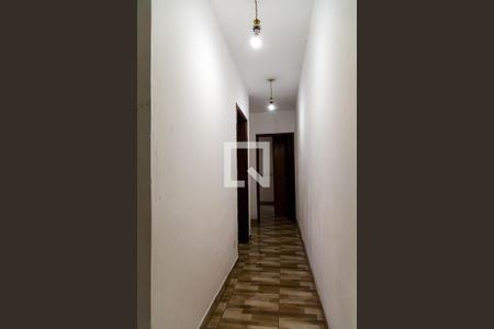Casa à venda com 141m², 3 quartos e 2 vagasCorredor