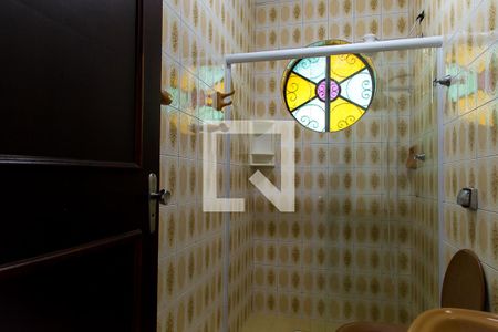 Casa à venda com 141m², 3 quartos e 2 vagasBanheiro Social