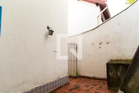 Casa à venda com 141m², 3 quartos e 2 vagasQuintal