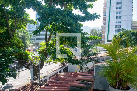 Casa à venda com 155m², 4 quartos e 2 vagasterraço