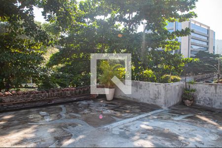 Casa à venda com 155m², 4 quartos e 2 vagasterraço