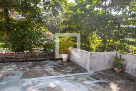 Casa à venda com 155m², 4 quartos e 2 vagasterraço