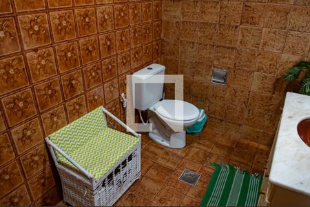 Casa à venda com 155m², 4 quartos e 2 vagasBanheiro