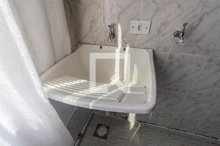 Apartamento à venda com 55m², 2 quartos e 1 vaga Apartamento à venda com 55m², 2 quartos e 1 vagaDetalhe da Área de Serviço