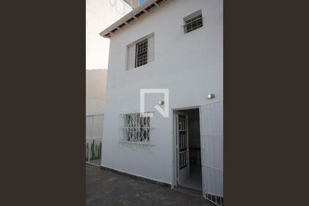 Fachada de casa para alugar com 1 quarto, 70m² em Perdizes, São Paulo