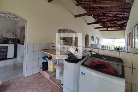 Casa à venda com 100m², 3 quartos e 2 vagasÁrea de Serviço