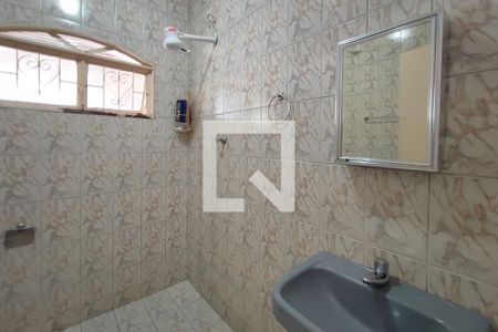 Casa à venda com 100m², 3 quartos e 2 vagasBanheiro Social