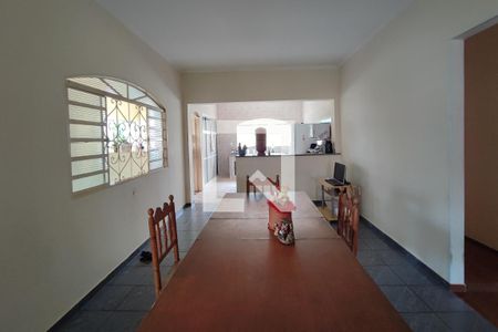 Casa à venda com 100m², 3 quartos e 2 vagasSala de Jantar