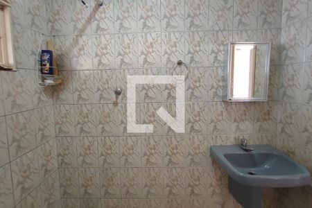 Casa à venda com 100m², 3 quartos e 2 vagasBanheiro Social