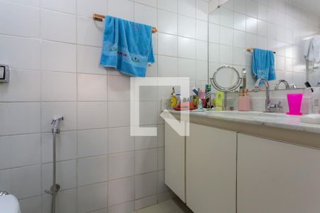 Apartamento para alugar com 130m², 3 quartos e 2 vagasBanheiro da Suíte