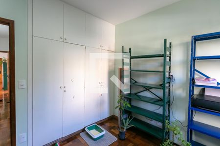 Quarto 2 de apartamento para alugar com 3 quartos, 130m² em Serra, Belo Horizonte
