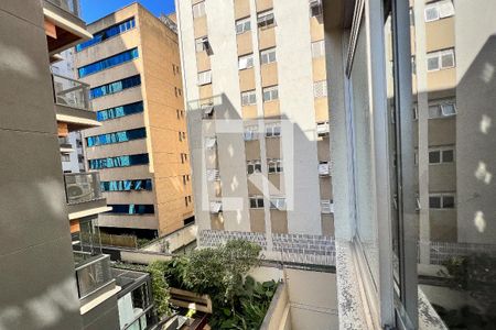 Apartamento à venda com 187m², 3 quartos e 2 vagasVista
