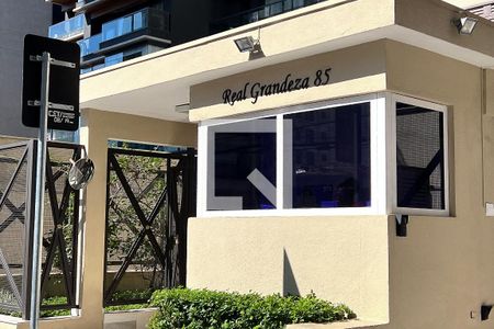 Apartamento à venda com 187m², 3 quartos e 2 vagasFachada