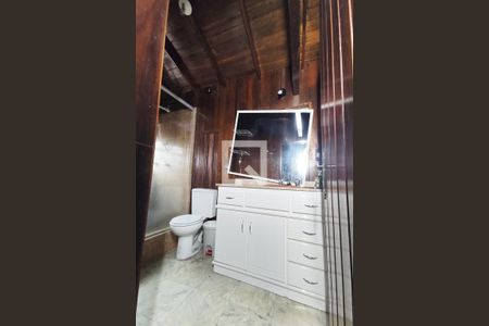 Apartamento para alugar com 170m², 3 quartos e sem vagaBanheiro do Quarto 3