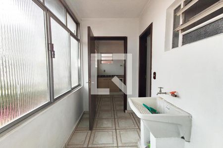 Apartamento para alugar com 170m², 3 quartos e sem vagaÁrea de Serviço