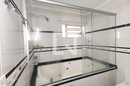 Apartamento para alugar com 170m², 3 quartos e sem vagaBanheiro