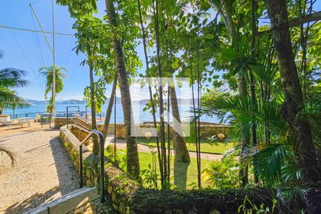 Apartamento para alugar com 189m², 3 quartos e sem vaga Apartamento para alugar com 189m², 3 quartos e sem vagaÁrea de Lazer