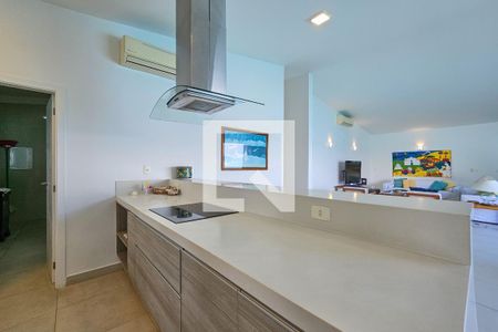 Apartamento para alugar com 189m², 3 quartos e sem vaga Apartamento para alugar com 189m², 3 quartos e sem vagaCozinha