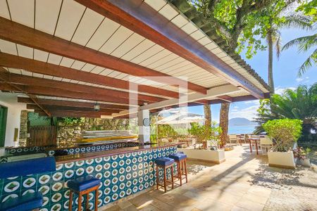 Apartamento para alugar com 189m², 3 quartos e sem vaga Apartamento para alugar com 189m², 3 quartos e sem vagaÁrea de Lazer