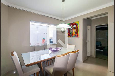 Sala de casa à venda com 4 quartos, 228m² em Chácara Belenzinho, São Paulo