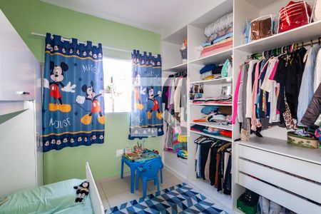 Casa à venda com 228m², 4 quartos e 5 vagas Casa à venda com 228m², 4 quartos e 5 vagasCasa 2 - Quarto 2