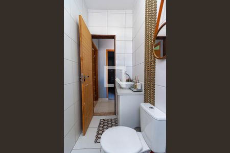 Casa à venda com 228m², 4 quartos e 5 vagas Casa à venda com 228m², 4 quartos e 5 vagasCasa 2 - Banheiro