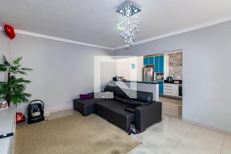 Casa à venda com 228m², 4 quartos e 5 vagas Casa à venda com 228m², 4 quartos e 5 vagasCasa 2 - Sala