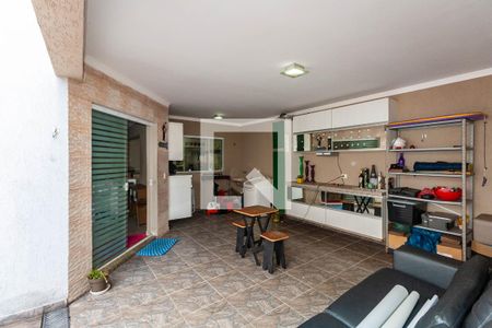 Casa à venda com 228m², 4 quartos e 5 vagas Casa à venda com 228m², 4 quartos e 5 vagasLavanderia 2