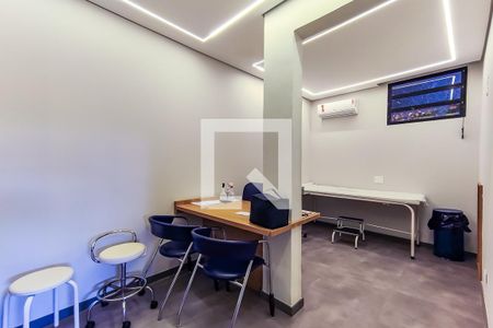 Casa à venda com 400m², 3 quartos e 5 vagasAcademia / Escritório