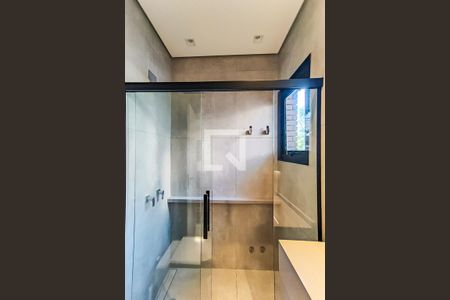 Casa à venda com 400m², 3 quartos e 5 vagasBanheiro Suíte 2