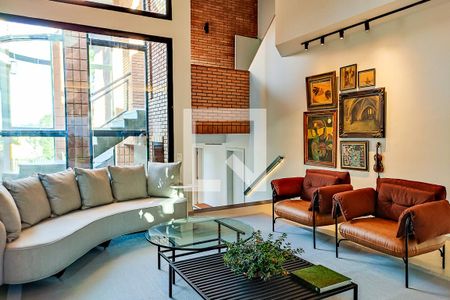 Sala de Estar de casa à venda com 3 quartos, 400m² em Jardim Leonor, São Paulo