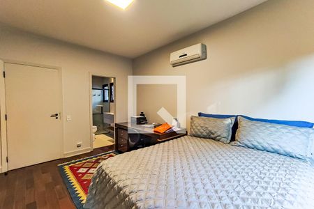 Casa à venda com 400m², 3 quartos e 5 vagasSuíte 2