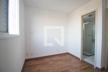 Suíte de apartamento à venda com 2 quartos, 67m² em Jardim Monte Kemel, São Paulo