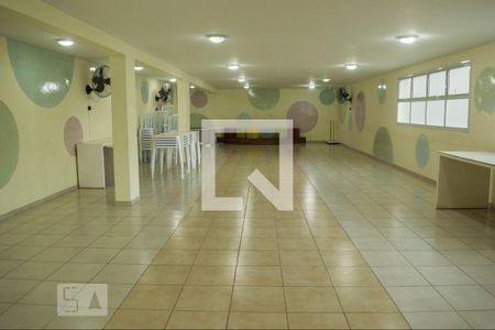 Apartamento para alugar com 67m², 2 quartos e 2 vagas Apartamento para alugar com 67m², 2 quartos e 2 vagasÁrea comum - Salão de festas