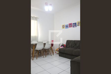 Sala de casa para alugar com 2 quartos, 100m² em Vila Cascatinha, São Vicente