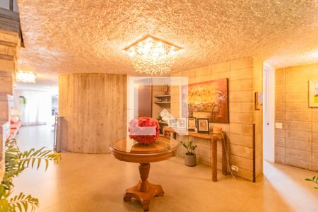 Sala de casa à venda com 4 quartos, 290m² em Planalto Paulista, São Paulo