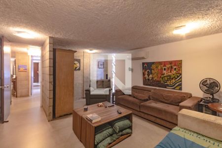 Sala de casa à venda com 4 quartos, 290m² em Planalto Paulista, São Paulo